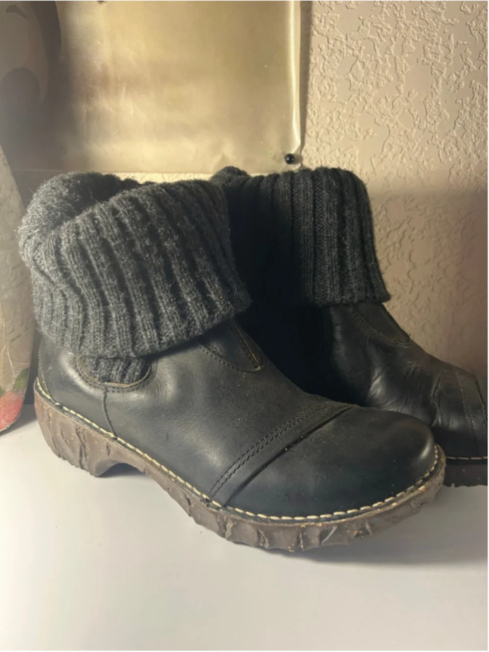 Women's el naturalista Black Leather Winter Boots with Knit Cuff